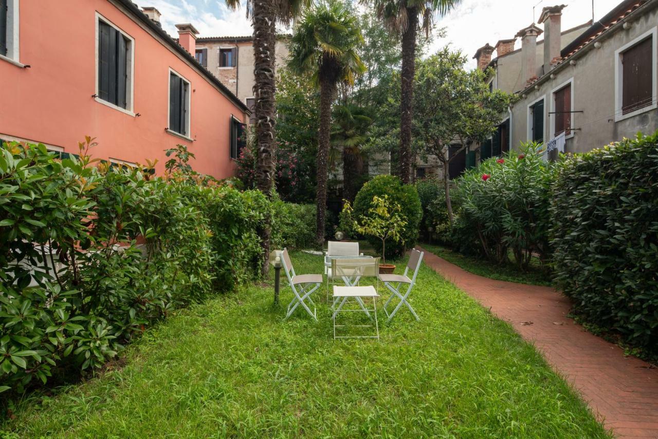 Garden Apartment Венеция Экстерьер фото