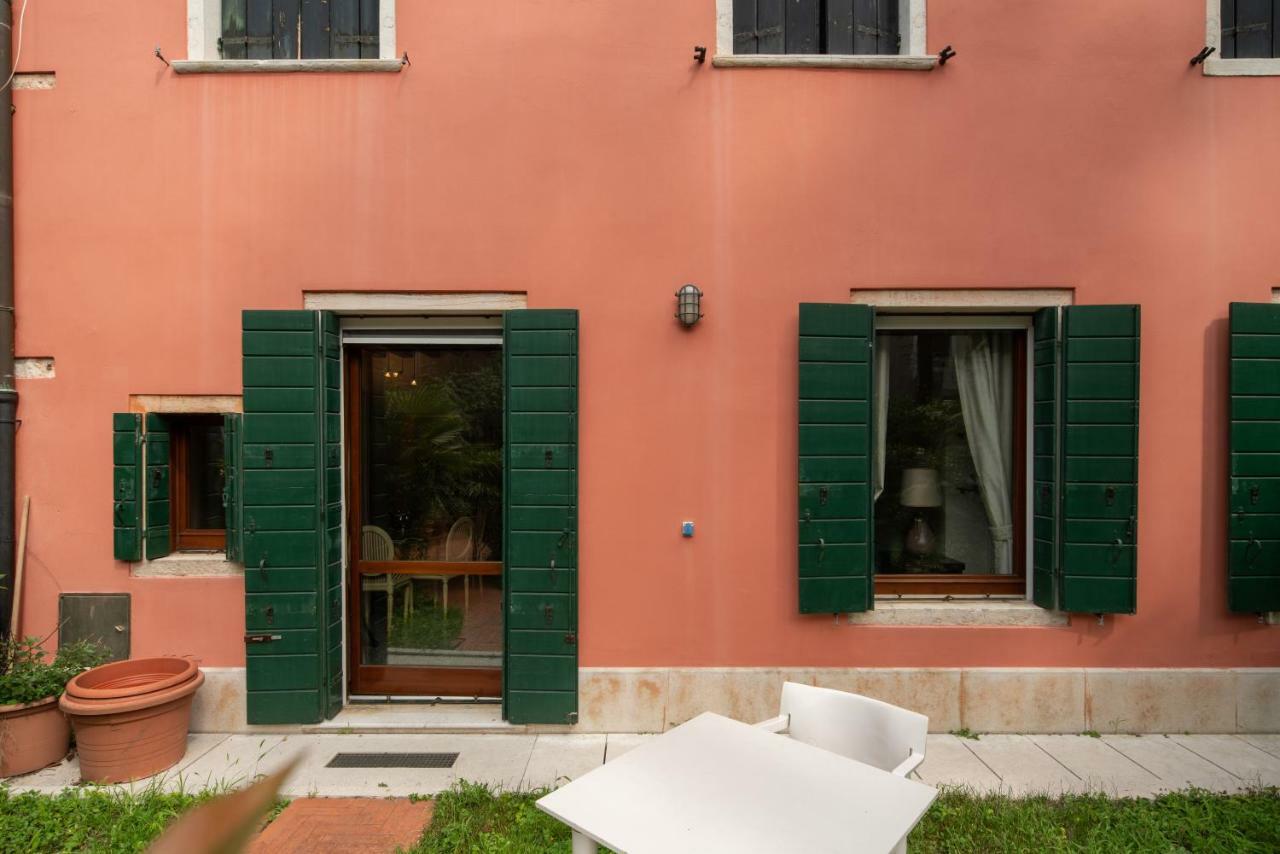 Garden Apartment Венеция Экстерьер фото